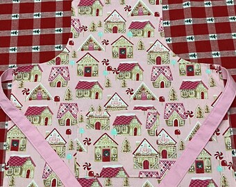 Girl’s Pink Gingerbread Christmas  Apron/Christmas Apron/Child’s Apron/Kids Apron/FREE SHIPPING