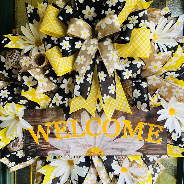 Daisy Wreath/Welcome Wreath/Summer Wreath/Everyday Wreath/ Deco Mesh Wreath/ Door Wreath/Free Shipping