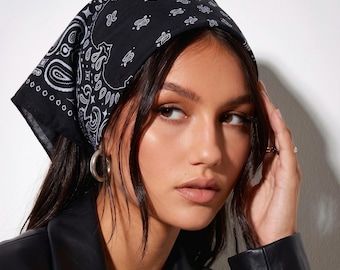 Pañuelo Bandana Clásico Paisley 50 × 50 cm | Ligero para Cabello y Cuello | 4 Colores