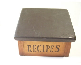 Vintage Wood Recipe Card  File Box 1970s Hinged Lid Country Farmhouse