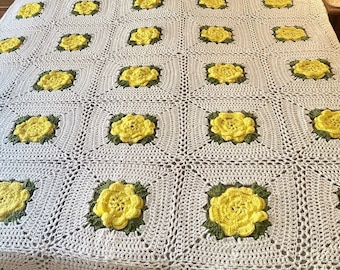 Granny Square Bedspread Hand Crocheted 3D Raised Yellow Rose Queen/King 82x88