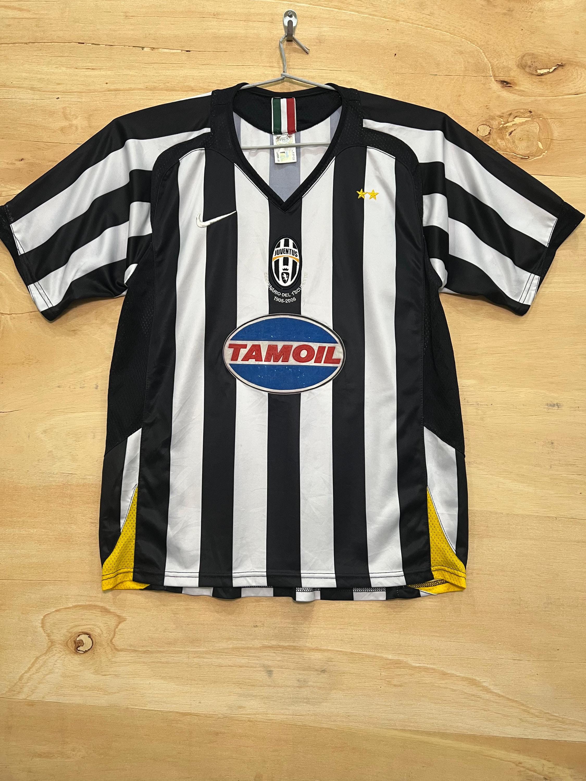 ウェア 00s vintage nike julentus soccer umiform Nike × Vintage Juventus 2000's training futbol jersey | Grailed