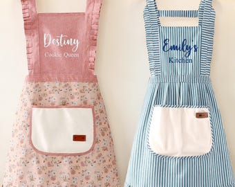 Custom Apron for Women, Personalized Kitchen Apron With Pockets, Embroidered Ruffle Striped  Apron, Chef Cooking Apron,Gift for Bakers,Cooks