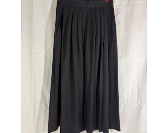 Vintage 80s/90s Selections by Manor House Black Pleated Maxi Skirt - Size 8