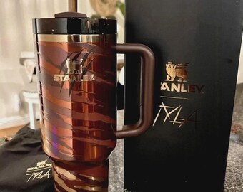 Tasse Stanley X Tyla Tyger en édition limitée - Gobelet Quencher H2.0 Flowstate 40 oz