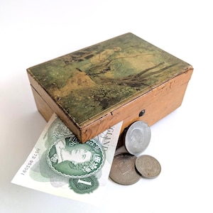 Vintage decoupage trälåda: Dam i skogen