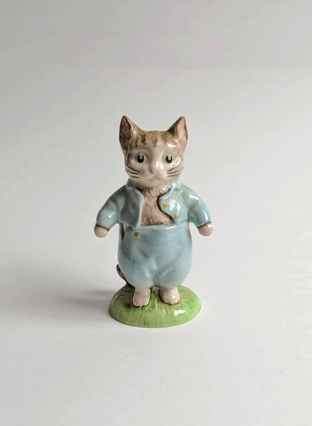 英国ベスウィック製　フィギュリン　Gemima P uddleduck Beswick Jemima Puddle-Duck – Beatrix Potter Figurines.