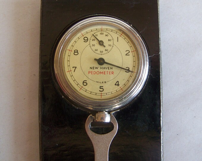 Vintage New Haven Pedometer From the 1950's Made by the New Haven Clock