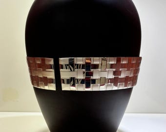 Wooden vase with silver band