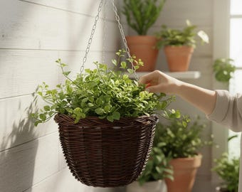 Hanging wicker plant basket, Wicker Hanging Planter,Woven Hanging Basket,Rattan Hanging Planter,Wicker Flower Basket,Outdoor Hanging Planter