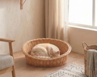 Wicker Pet Bed, Woven Dog Bed, Natural Pet Basket, Cat Sleeping Basket, Small Dog Bed, Rattan Pet Bed, Pet Furniture