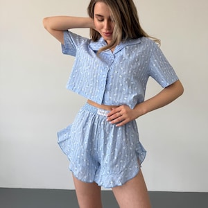 Blue Daisy Cotton Pajama Set – Women’s Lounge Shirt and Shorts Soft Breathable Sleepwear Summer Homewear Gift for Her Women loungewear gift
