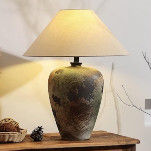Lámpara de mesa de cerámica hecha a mano, base envejecida, pantalla de lino, estilo Wabi Sabi Farmhouse Lighting BHT-020