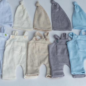 Adorable Outfit Props for Newborn Photography