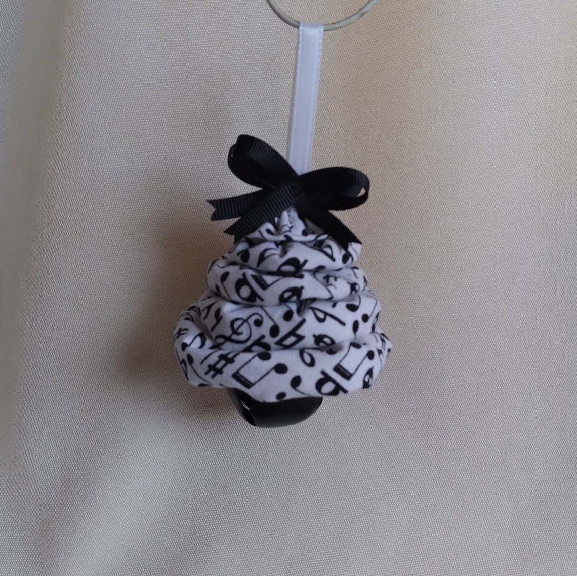 Music Notes Christmas Tree Ornament / Music Lover Ornament / Etsy