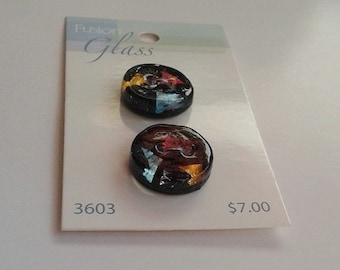 Buttons / Fashion Buttons / Unique Buttons / Art Buttons / Glass Fusion / Round Buttons / Set of 2