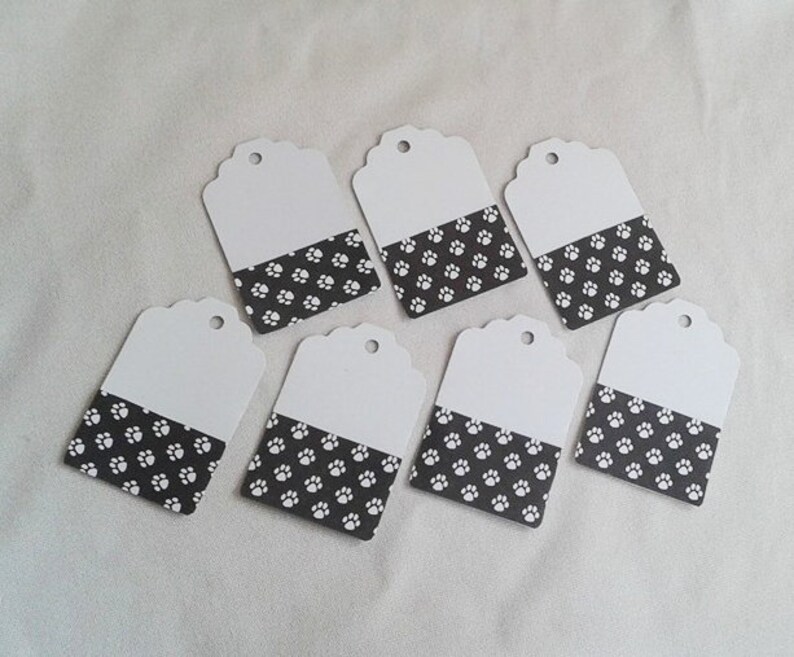 Paw Print Design / Dog / Cat / Dog Gift / Cat Gift / Gift Tag | Etsy