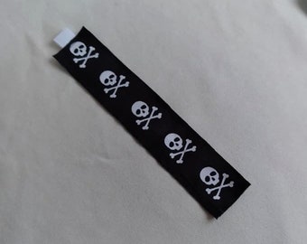 Skulls and Crossbones Bookmark / Fabric Bookmark / For Boys / Teacher Appreciation / Bookmark