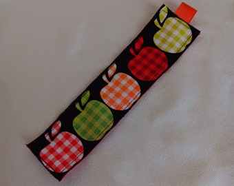 Plaid Apples Bookmark / Fabric Bookmark / Teacher Bookmark Gift / Apple Print Bookmark / Teacher / Student