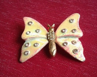 Beautiful Vintage Butterfly Brooch