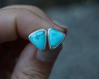 Fox Turquoise Sterling Silver Stud Earrings: Oxidized Triangle Design