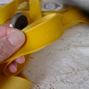 Beautiful Mustard Yellow rayon VELVET ribbon, vintage, one yard image 4