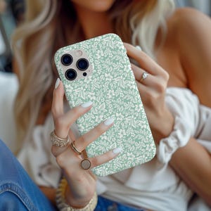 Vintage Floral Design Phone Case, White Floral Fern Green Phone Cover, Gifts for Women, Boho Style, Pretty Phone Case, Summer Birthday Gift