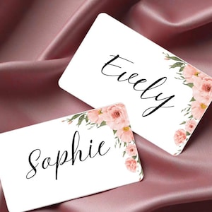 Minimalist Floral Place Cards: Elegant Pink Flower Design (PDF Template)