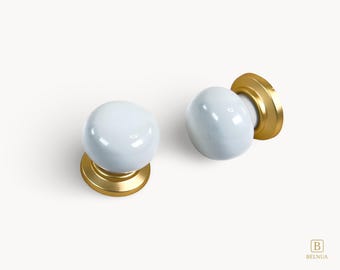 Pomello per mobiletto bianco ZERRA, oro con porcellana / Fatto a mano / Ferramenta decorativa per mobili da cucina / Belnua
