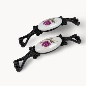 Weißer Schrankgriff NUREYA Schwarz mit Porzellan | Lila Rose | Küche | Kommode | Schublade | Möbel | Belnua