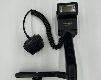 Quantaray QB 6500A Flash And Bracket Vintage Used
