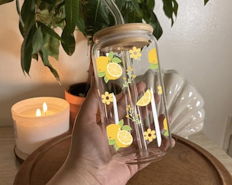 Beker van citroenglas met bamboedeksel en glazen rietje | IJskoffiebeker met bloemen, 16 oz | Leuke, zomerse, esthetische herbruikbare beker | Cadeau voor haar