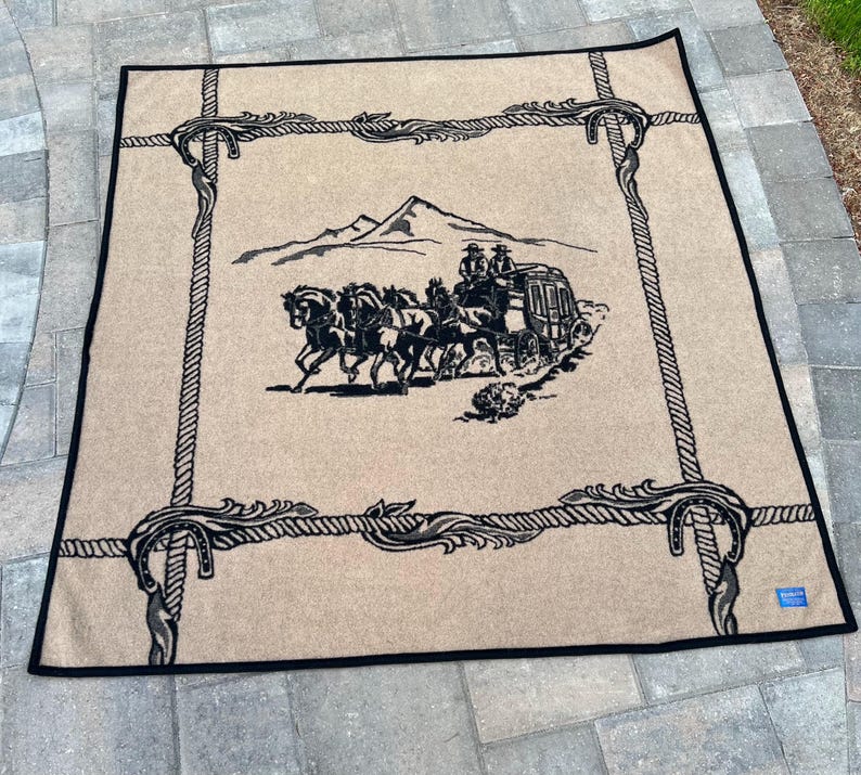 Vintage Pendleton Stagecoach-wollen deken — omkeerbaar zwart en bruin, 60 x 60 inch — Western Americana, jaren 1990, Portland (Oregon) afbeelding 1