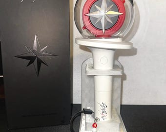 GFRIEND Lightstick Stand, Kpop, Gift for Buddy, Crown - Etsy