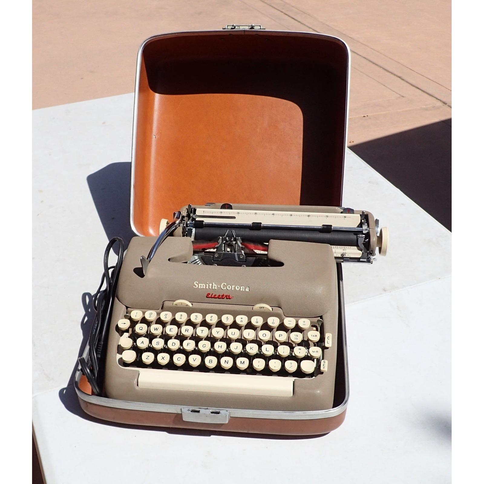 Smith Corona Typewriter and Case - Etsy