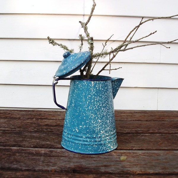 Vintage Graniteware Blue Teapot Splatterware Coffee Pot Enamelware Tea Pot  Blue and White