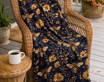Bumblebee Blanket | Bee Lover Gift | Cozy Bee Throw Blanket | Honey Bee Blanket | Cottagecore Bee Decor | Beekeeper Gift