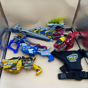 Morpher Power Rangers Dino Charge - Dino Charge Morpher - Gold Ptera Morpher - Titano Charge Morpher (Kyoryuger)