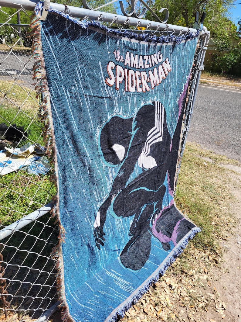 Spiderman black suit Tapestry blanket image 3