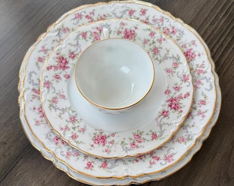 A Vintage Hutschenreuther Selb Bavaria Germany PASCO Richelieu