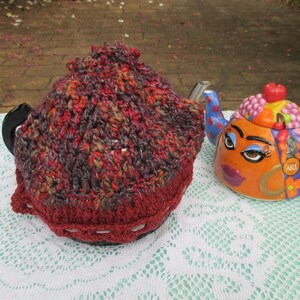 Vintage Tea Cozy- Red - Vintage Style for your teapot.