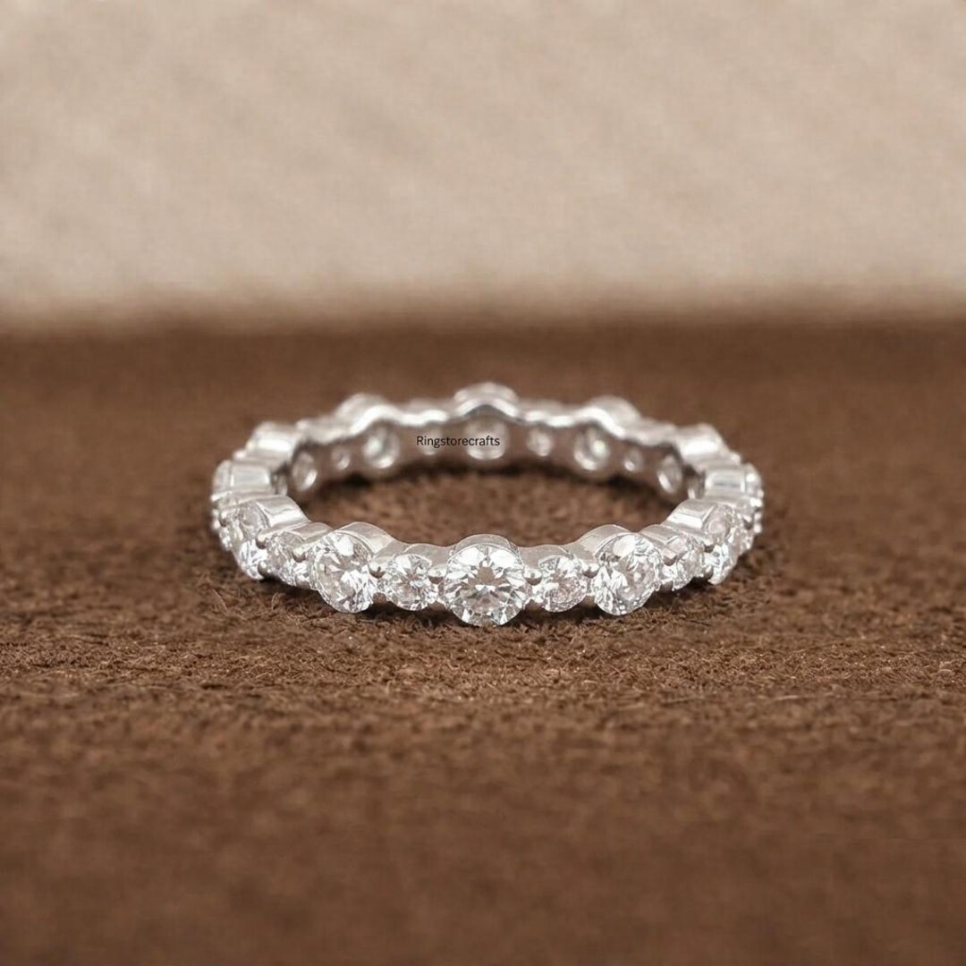 Round Cut Moissanite Eternity Ring 2.00 CT White Gold Wedding Band ...