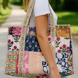 Handmade Quilted Patchwork Tote Bag Reusable Cotton Shopper Floral Handprinted Totes Yoga Bag Eco-Friendly Weekender Festival Gift For Guest