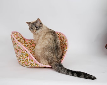 Jumbo Cat Canoe Bed For Big Cats - Pink Flower Fabric