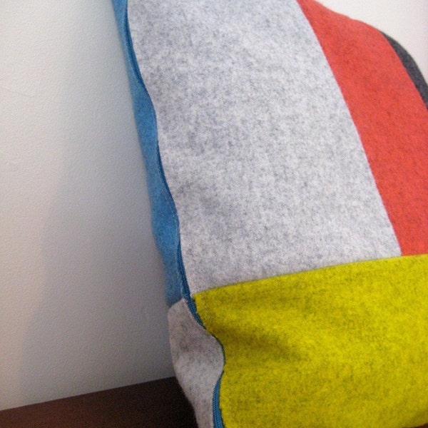 2 x Colour Field wool pillow - PRIMARYS for GEORGE