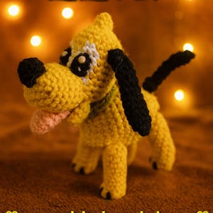 有名な黄色い犬 - かぎ針編みの編みぐるみ // 頭と足が動く