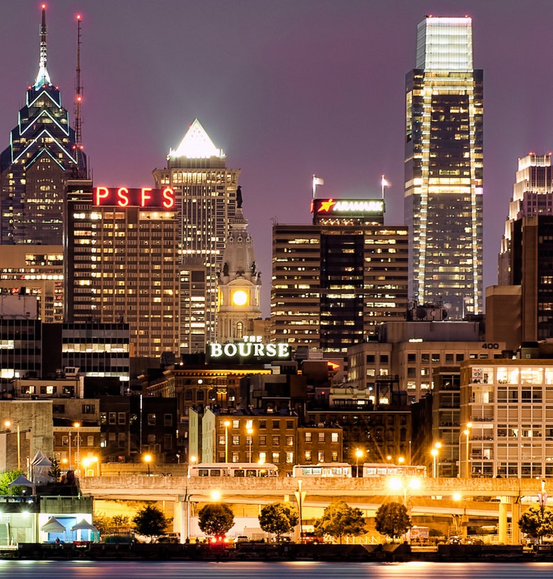 Philadelphia Skyline on Canvas Large Wall Art Philadelphia | Etsy