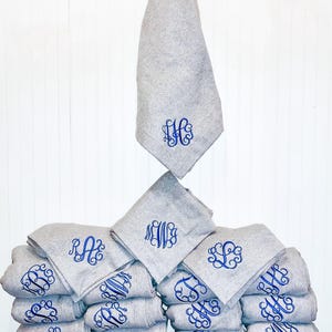Personalized Stadium Blankets, Embroidered Sports Team Tailgate Large Throw optional Carry Strap, Monogram Cheer Dance Gifts for Teen Girls Bild 7
