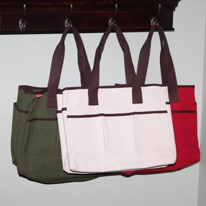 Monogram Organizer Tote Bag, Personalized Hostess Gift, Embroidered Collapsible Utility Garden Tool Carry All, Teacher, Nurse, Car Organizer imagem 7