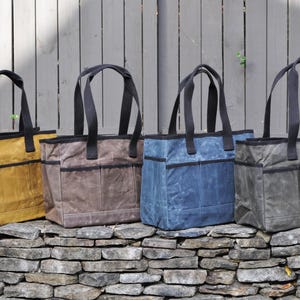 Monogram Organizer Tote Bag, Personalized Hostess Gift, Embroidered Collapsible Utility Garden Tool Carry All, Teacher, Nurse, Car Organizer imagem 6
